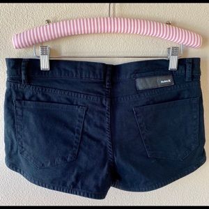 hurley black short shorts